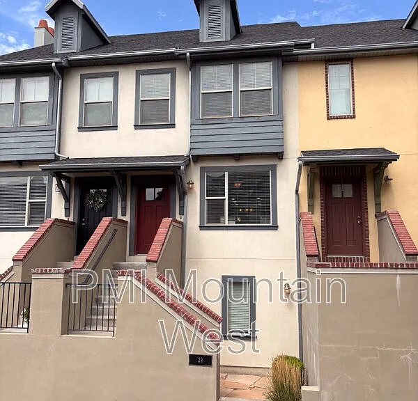 420 N Main St #29 — Photo 2