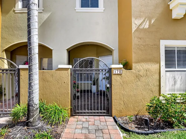173 Lake Monterey Circle, Boynton Beach, FL 33426