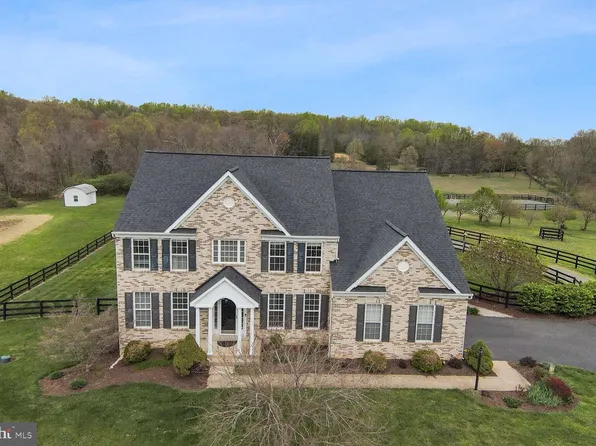 15870 Parnell Ct, Haymarket, VA 20169