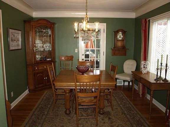 Formal Dining Room