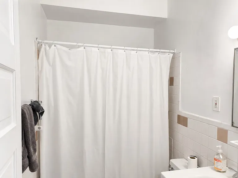 1322 Commonwealth Ave #3 — Photo 1