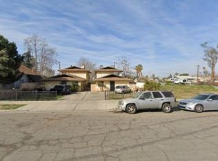 921 M St #A-C, Bakersfield, CA 93304