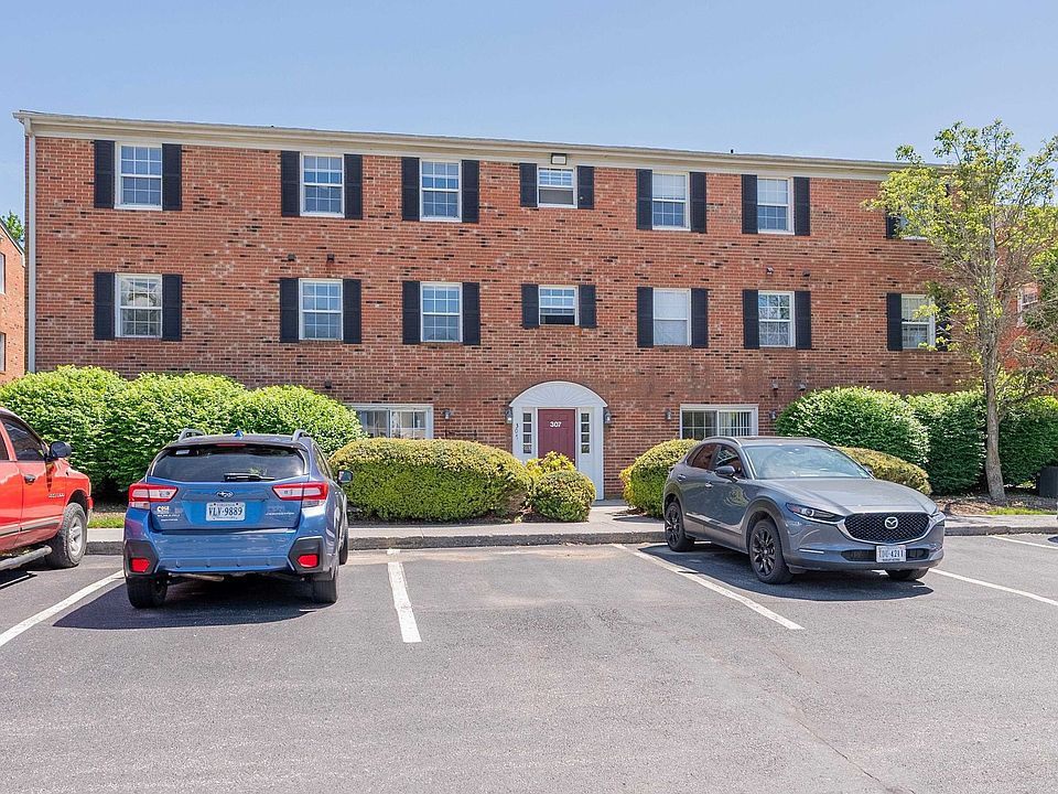 2nd image of 307 Loudon Rd APT 524