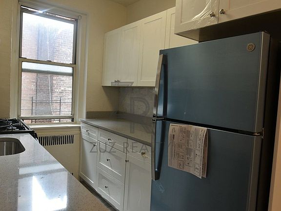 2nd image of 402 Ocean Pkwy #B405