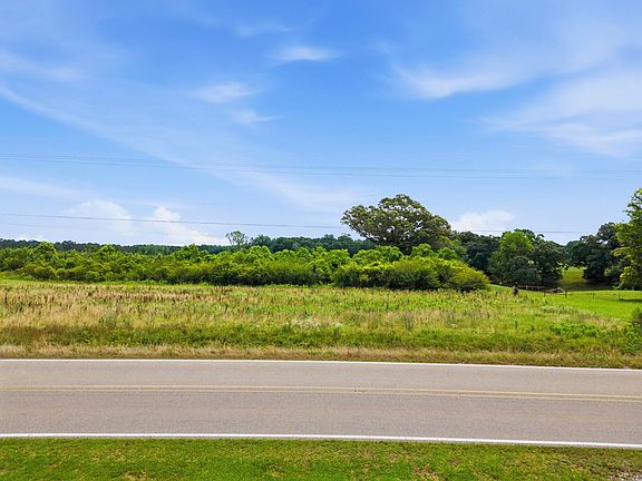 4th image of 5-00 Highway 29 S