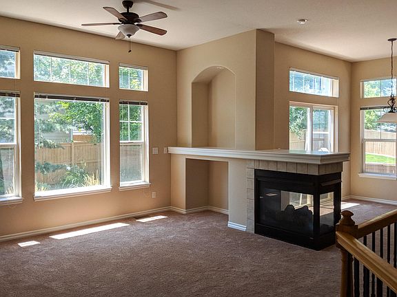 All Rooms Freshly Painted!