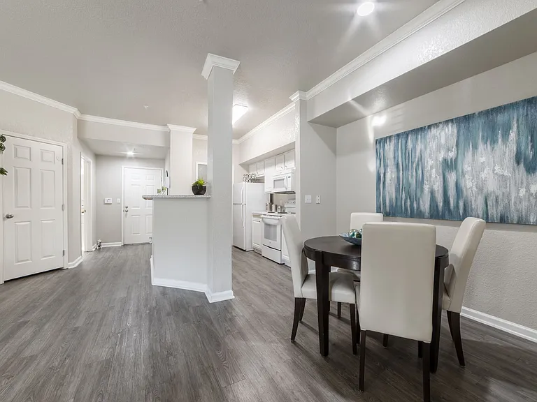 Oak Brook Apartments — Photo 14