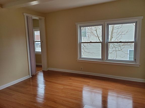 5th image of 57 Orchard St