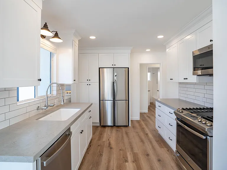174 W Avenida Cornelio — Photo 8
