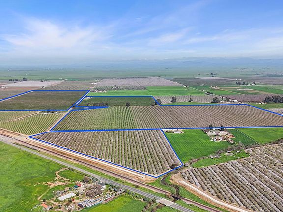 2nd image of 4506 S Ispen Rd #Le