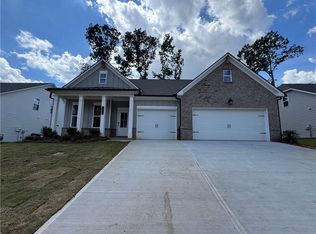 279 Rosewood Park Dr, Hoschton, GA 30548