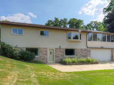 2967 Maganser Dr, Wixom, MI, 48393