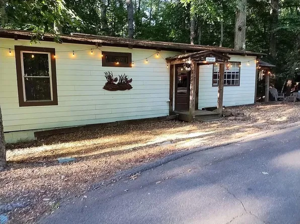 1000 Delta Dr, Canton, GA 30114