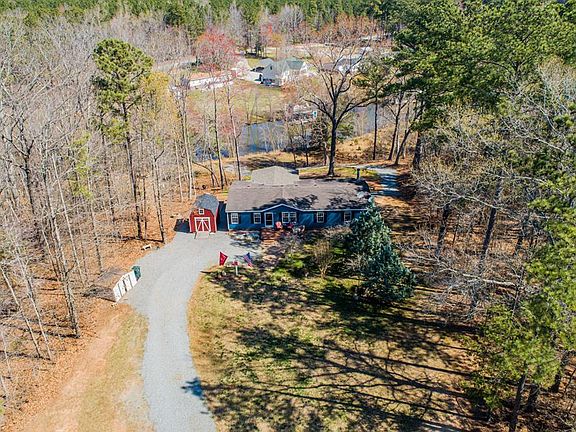 3rd image of 270 Moncure Dr