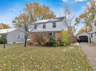 121 Willow Breeze Rd, Buffalo, NY 14223