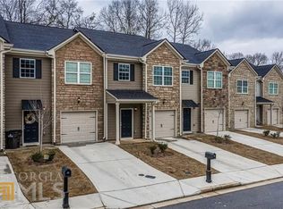 8321 Triple Crown Dr, Douglasville, GA 30134