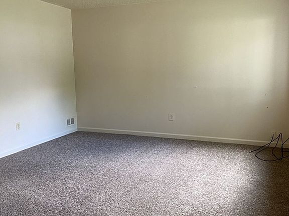2nd image of 20748 Woodward St