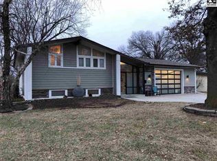 202 Eastmoor Dr, McPherson, KS 67460