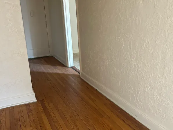 (undisclosed Address), New Rochelle, NY 10801