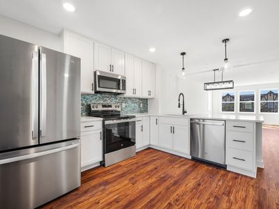 2600 Golden Valley Rd, Minneapolis, MN, 55411