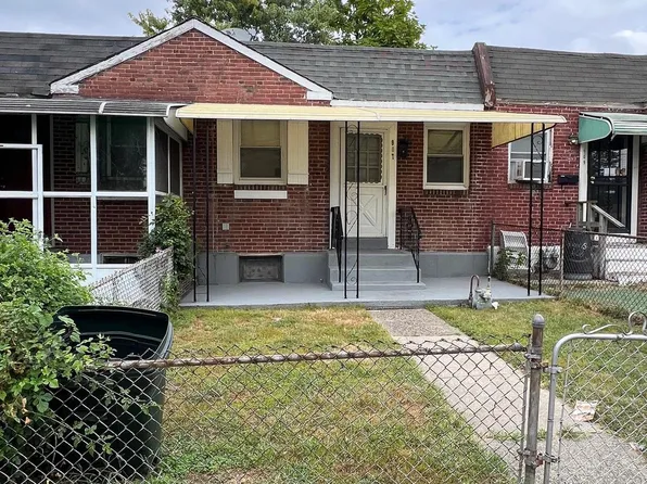 907 Sharon Ave, Sharon Hill, PA 19079