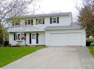 389 Westchester Dr, Brunswick, OH 44212