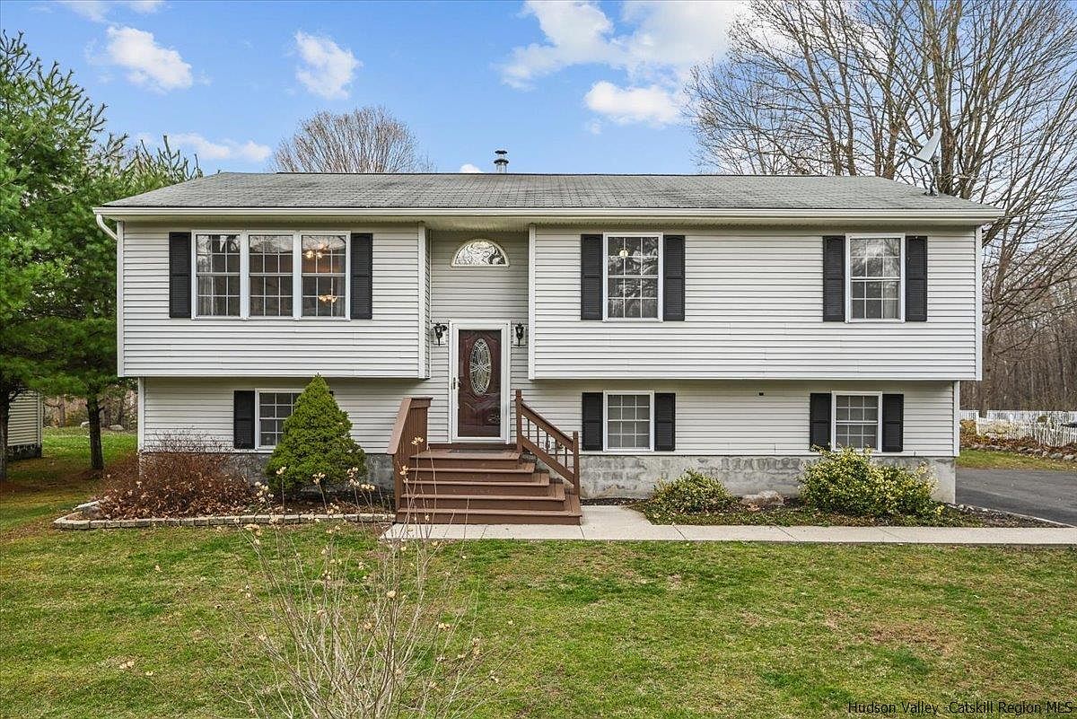 607 N Elting Corners, Highland, NY 12528 Zillow