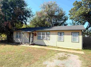 321 SE 1st St, Perkins, OK 74059