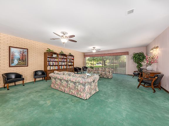 3rd image of 5840 W 104th St APT 308