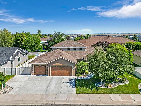 5th image of 2106 Settlers Ln
