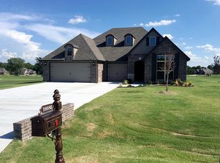16682 E 115th St N, Owasso, OK 74055