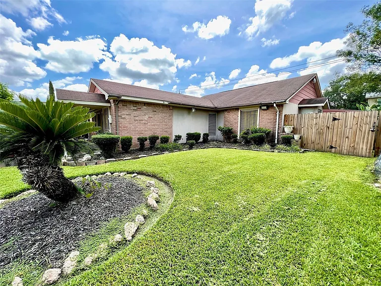 3111 Windy Royal Dr — Photo 18