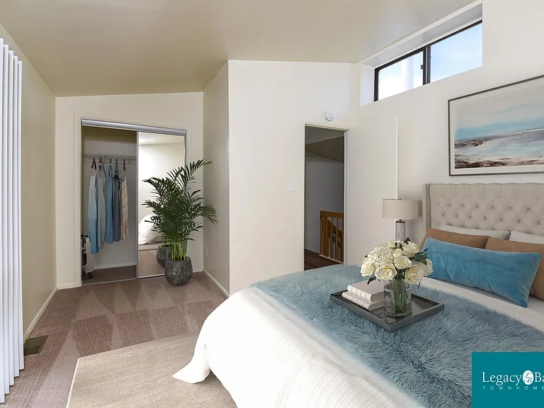 Legacy Bay Townhomes — Photo 11