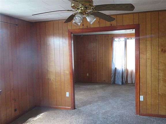5th image of 1516 Claire Ave