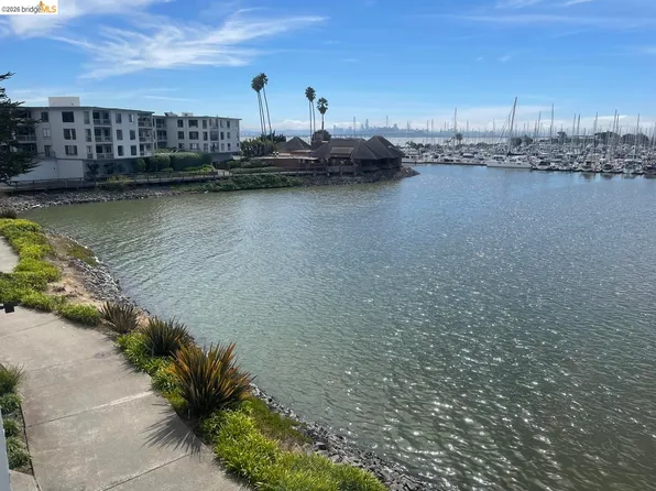 (undisclosed Address), Emeryville, CA 94608