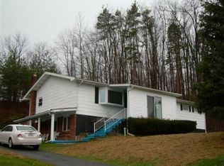 539 Leidy Ln, Johnstown, PA 15909