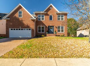 132 Fieldcrest Cir, Hendersonville, TN 37075