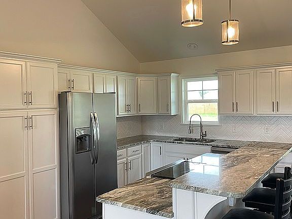 2nd image of 62 Casa Blanca Village Dr