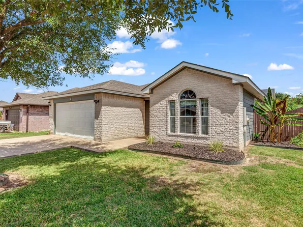 3004 Don Hill Ln, Taylor, TX 76574