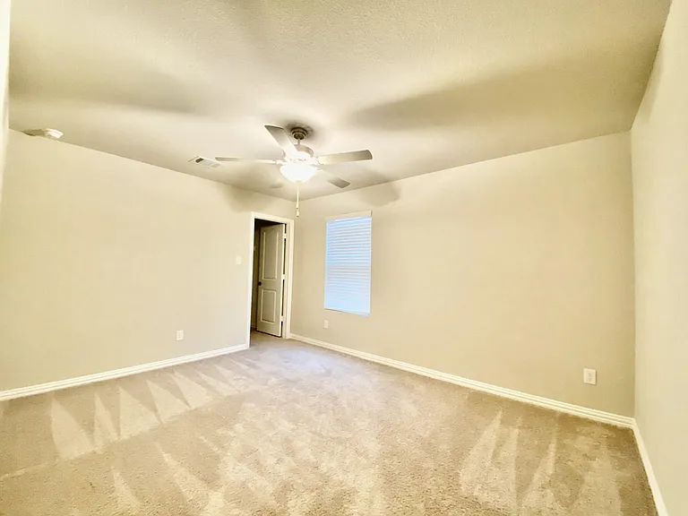 1804 Berry Ridge Trl — Photo 21