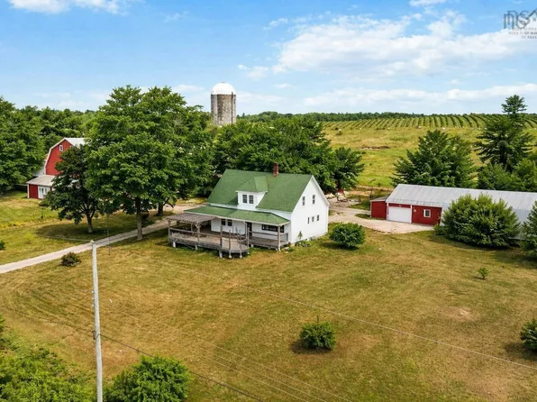 2160 Lower Branch Rd, Lunenburg, NS B4V 4J7