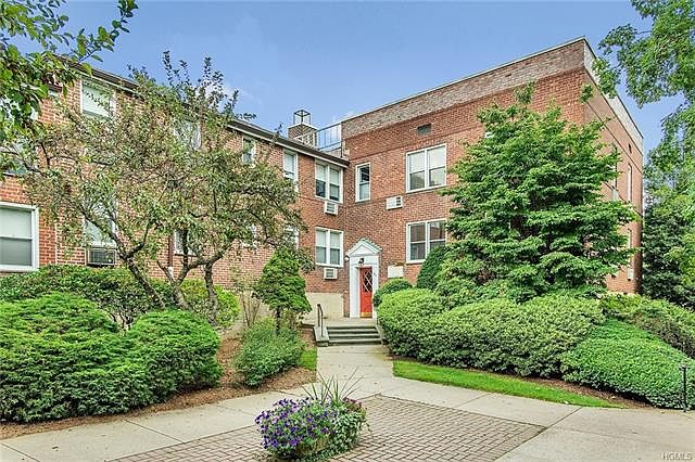 1st image of 325 Palmer Ter APT 1F