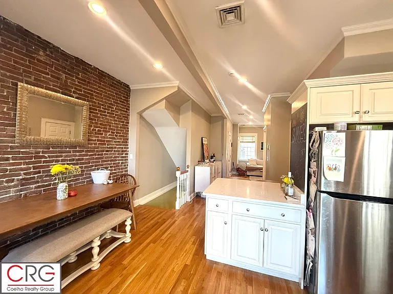 383 Bunker Hill St #1 — Photo 17