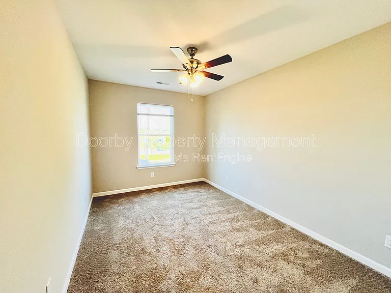 2106 Duncan Ave #104 — Photo 17