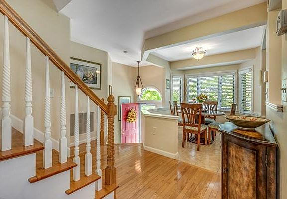 5th image of 1200 Salem St APT 124