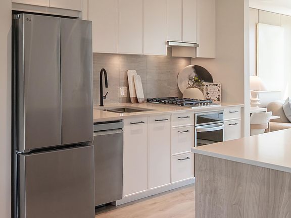 3rd image of 3630 Harper Rd #132