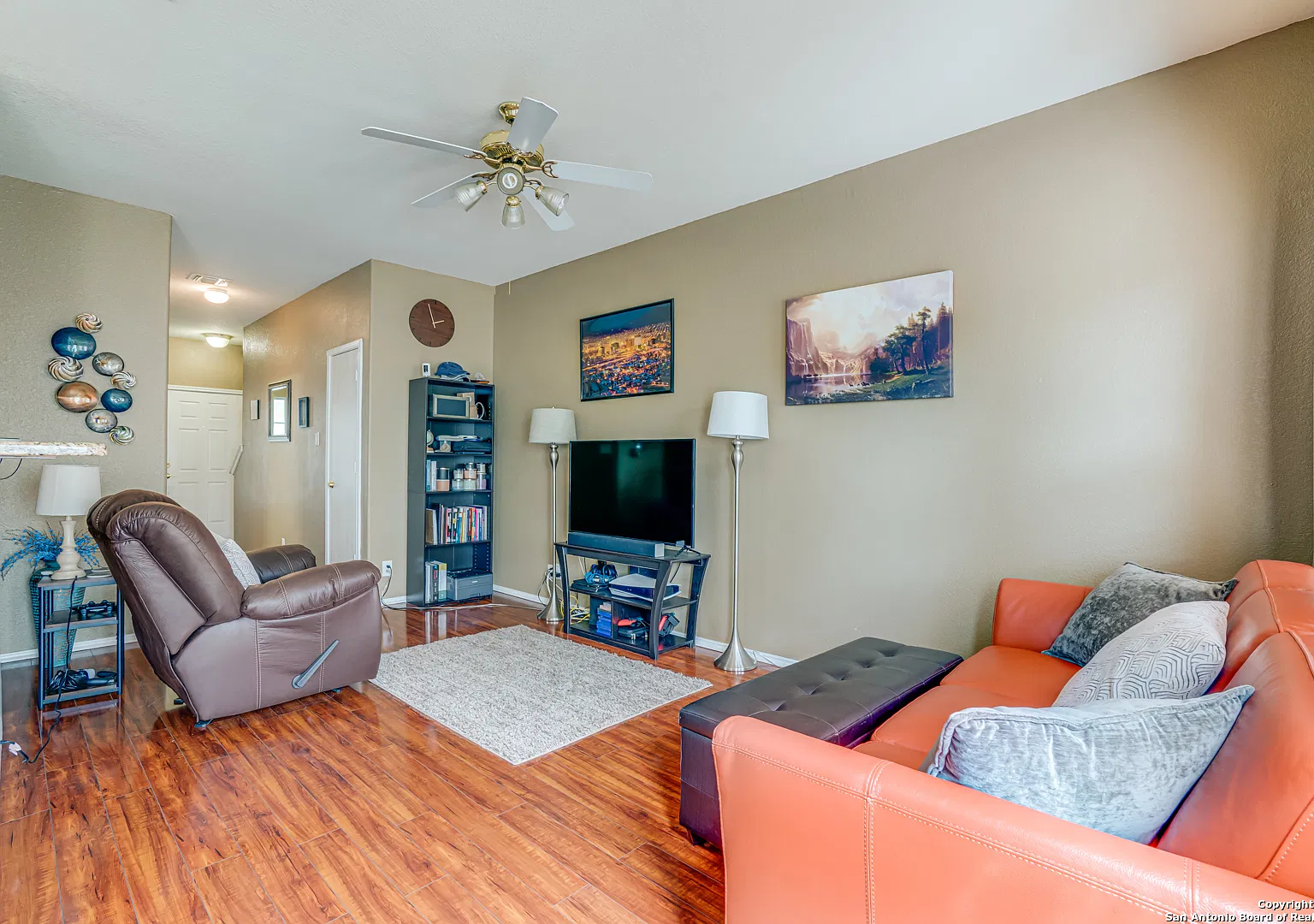 4 bed, 1492 sqft, $2,000 — Photo 4