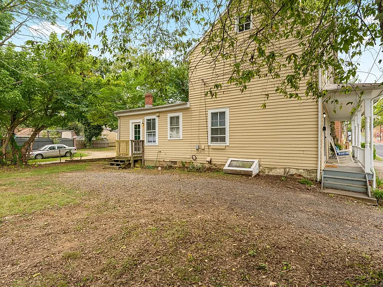 102 Lewis St — Photo 21