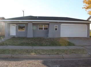 2920 Horn Ave, Clovis, NM 88101