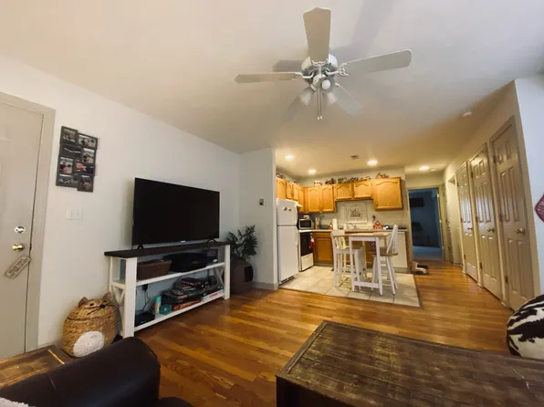 1431 Saratoga Ave #14, Morgantown, WV 26505